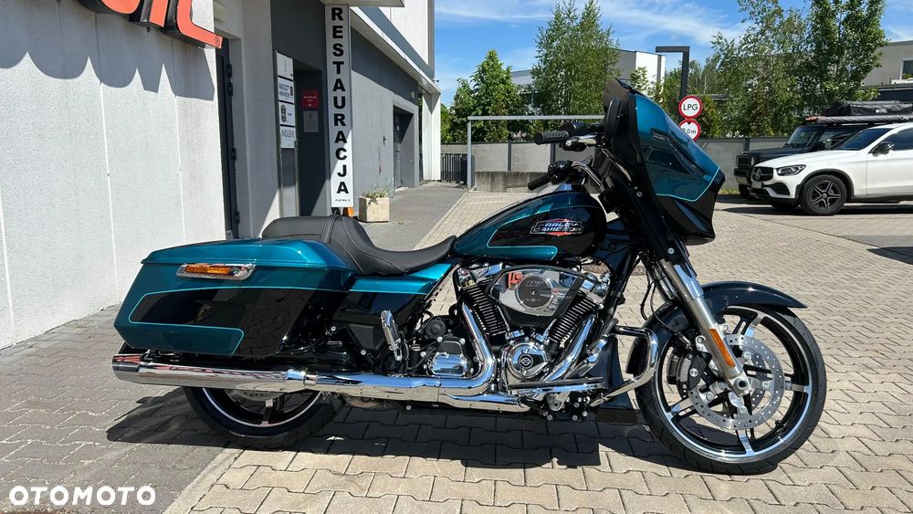 Harley-Davidson Touring Street Glide - 3