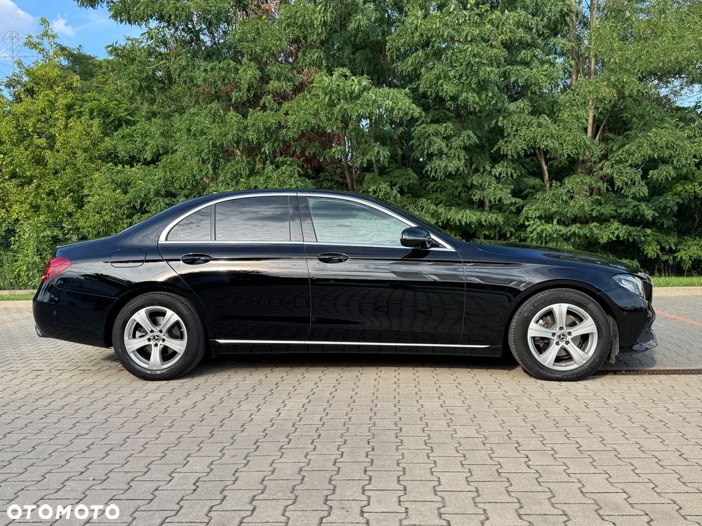 Mercedes-Benz Klasa E 200 d 9G-TRONIC - 4