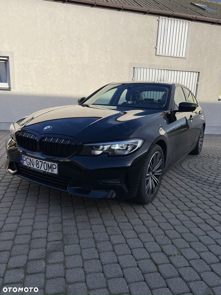 BMW Seria 3 318i Sport Line - 2
