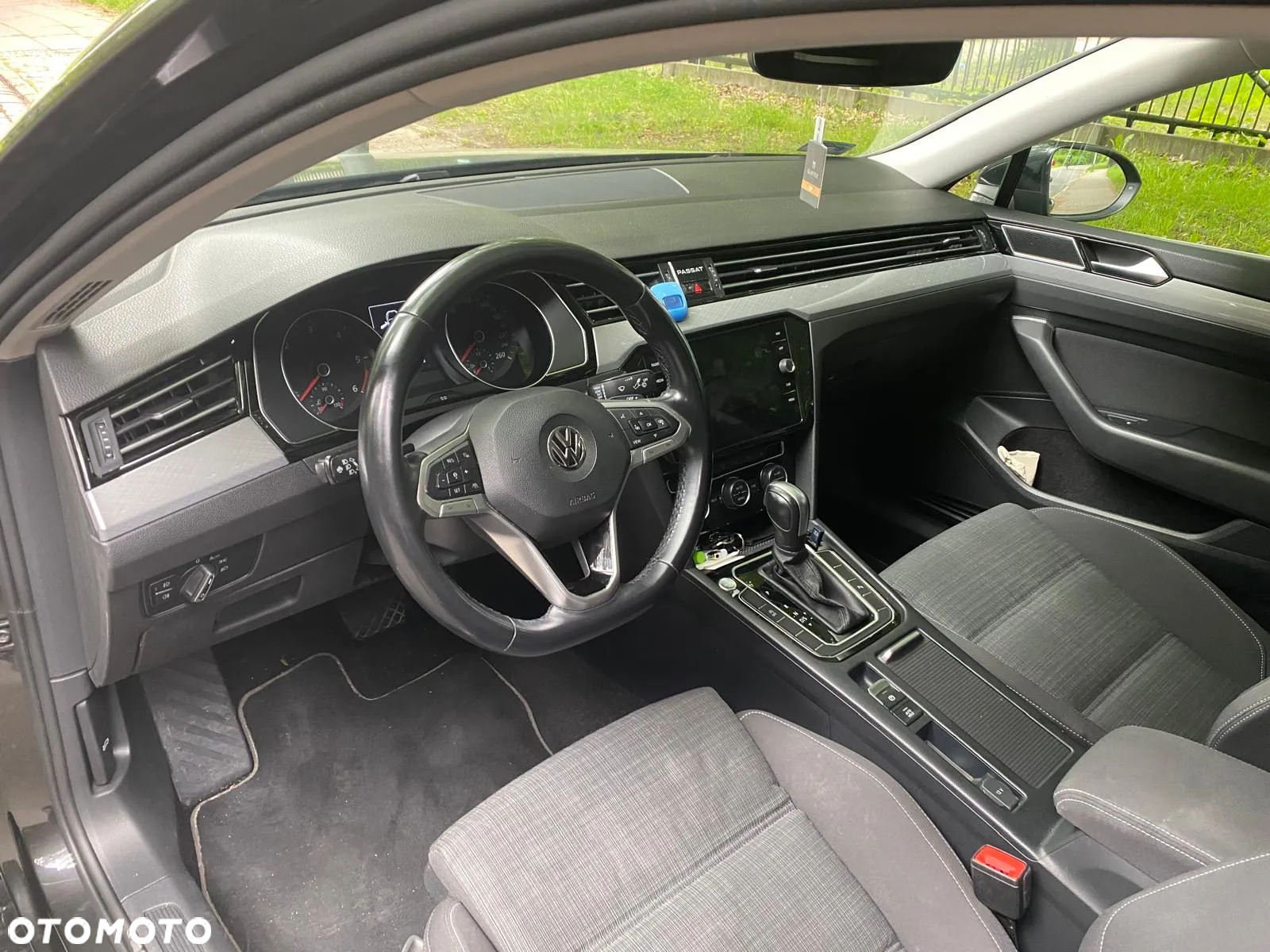 Volkswagen Passat 2.0 TDI Business DSG - 7