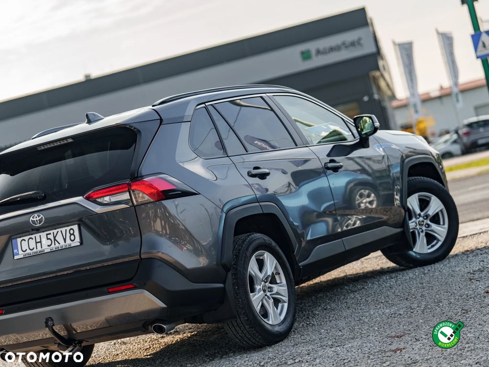 Toyota RAV4 - 9