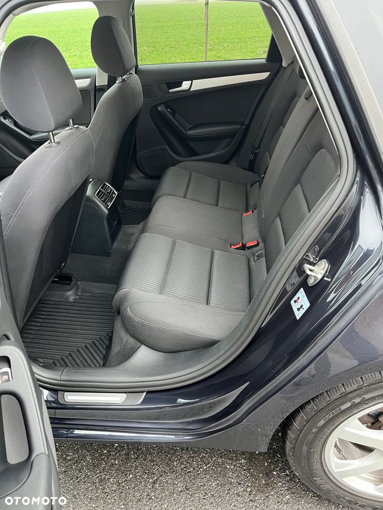 Audi A4 Avant 2.0 TDI DPF multitronic Ambiente - 11