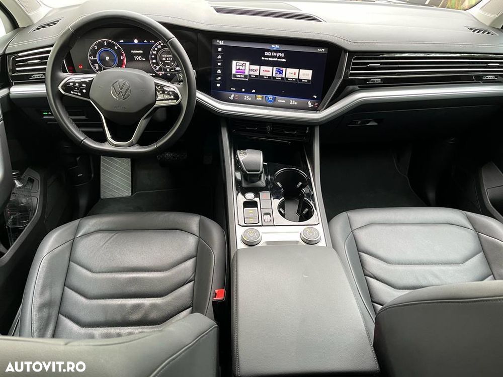 Volkswagen Touareg V6 TDI Elegance - 6