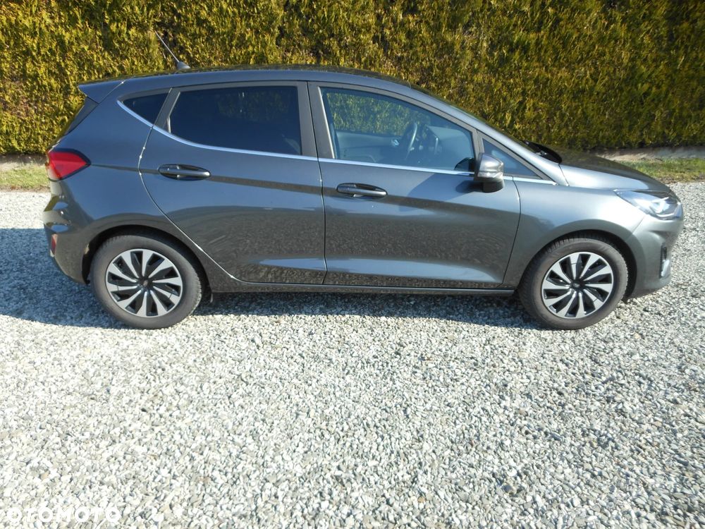 Ford Fiesta 1.0 EcoBoost Hybrid S&S TITANIUM - 31