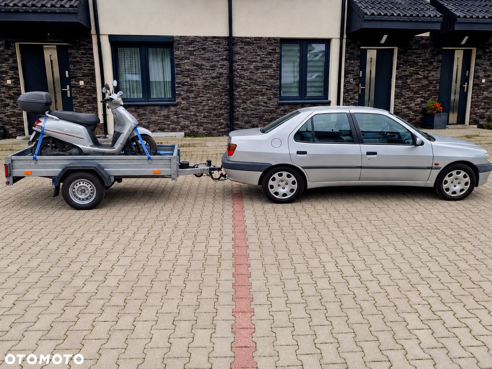Peugeot 306