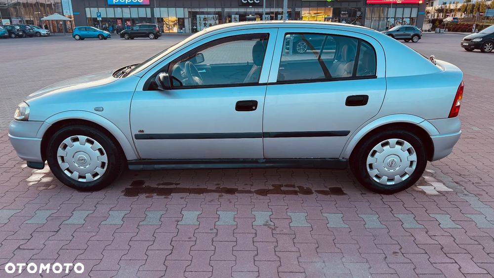 Opel Astra - 6
