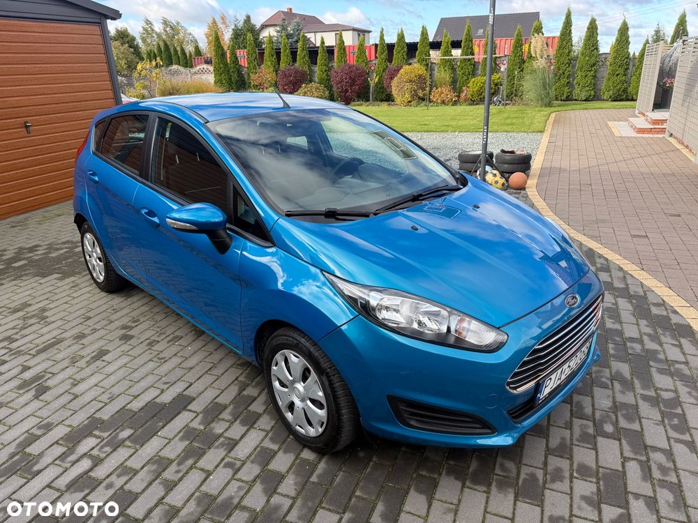 Ford Fiesta 1.6 TDCI SYNC Edition - 10