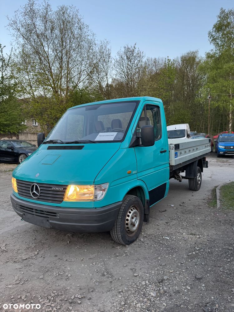 Mercedes-Benz Sprinter - 3