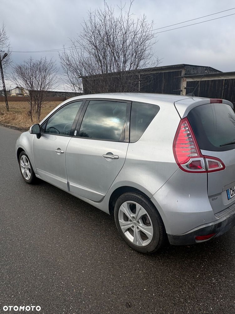 Renault Scenic - 4