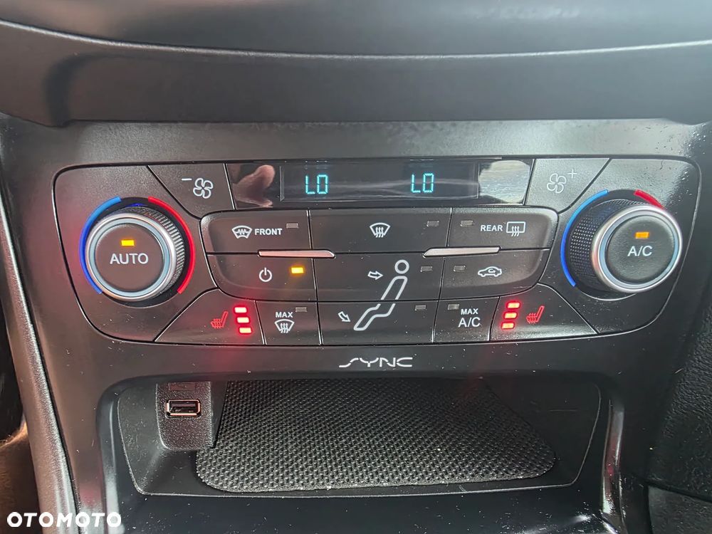 Ford Focus 2.0 TDCi SYNC Edition ASS - 28