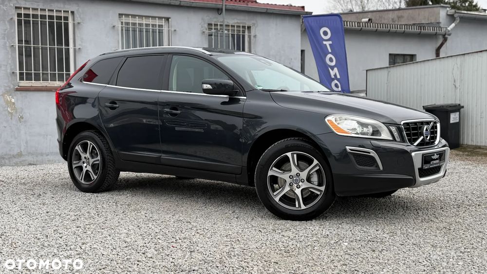 Volvo XC 60 D5 AWD Summum - 7