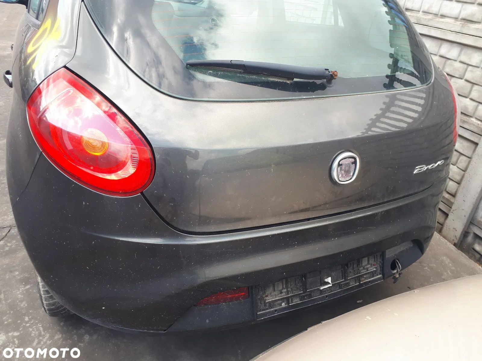 FIAT BRAVO II 07-10 1.9 D KOD KOLORU 284/A ZDERZAK TYŁ - 1