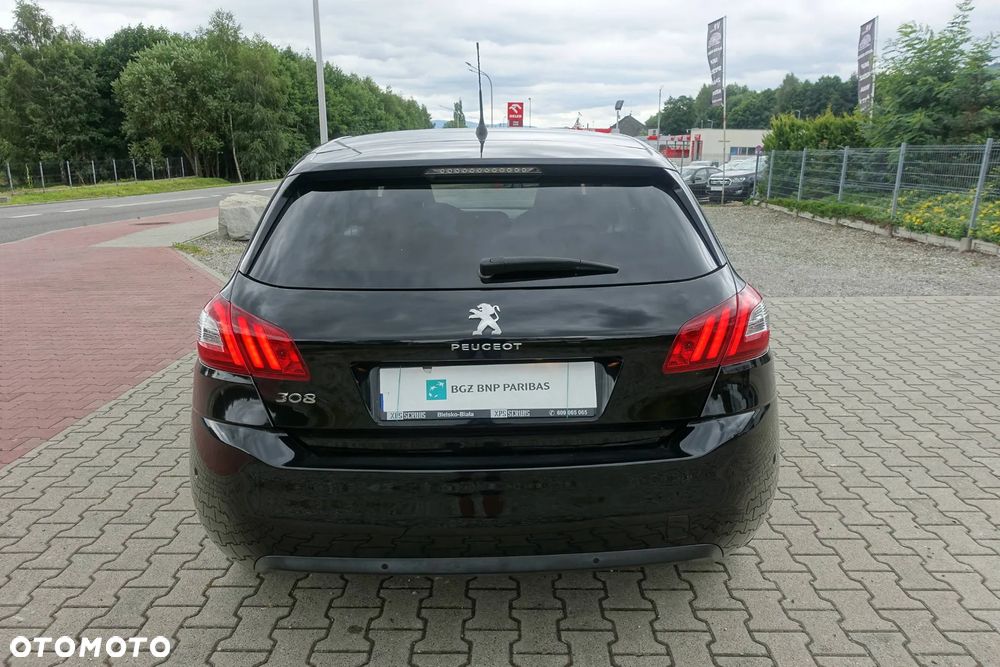Peugeot 308 1.6 Premium - 6