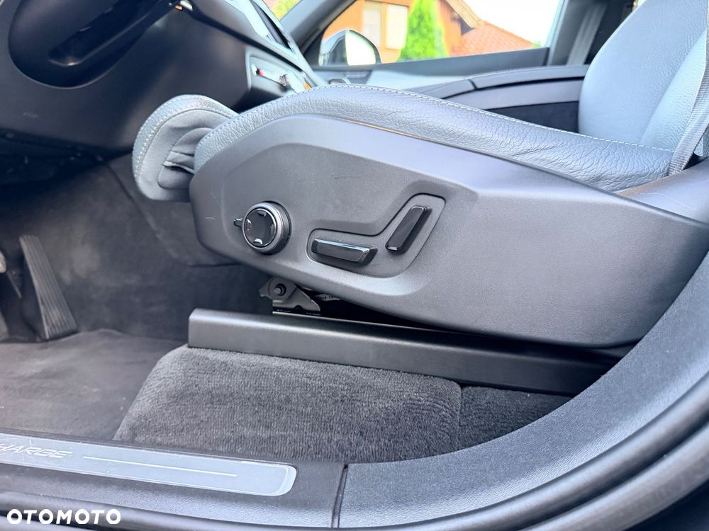 Volvo XC 90 T8 AWD Recharge Geartronic RDesign Edition - 19