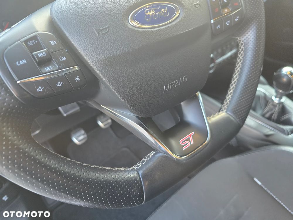 Ford Focus SW 2.0 EcoBlue ST - 17