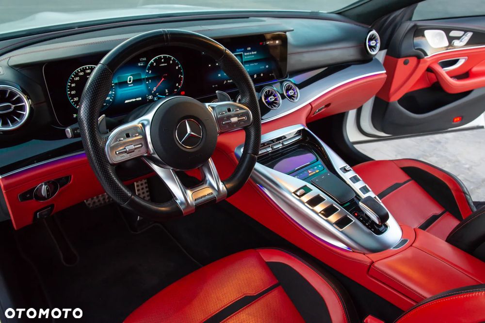 Mercedes-Benz AMG GT 63 S 4Matic+ Speedshift MCT 9G - 13
