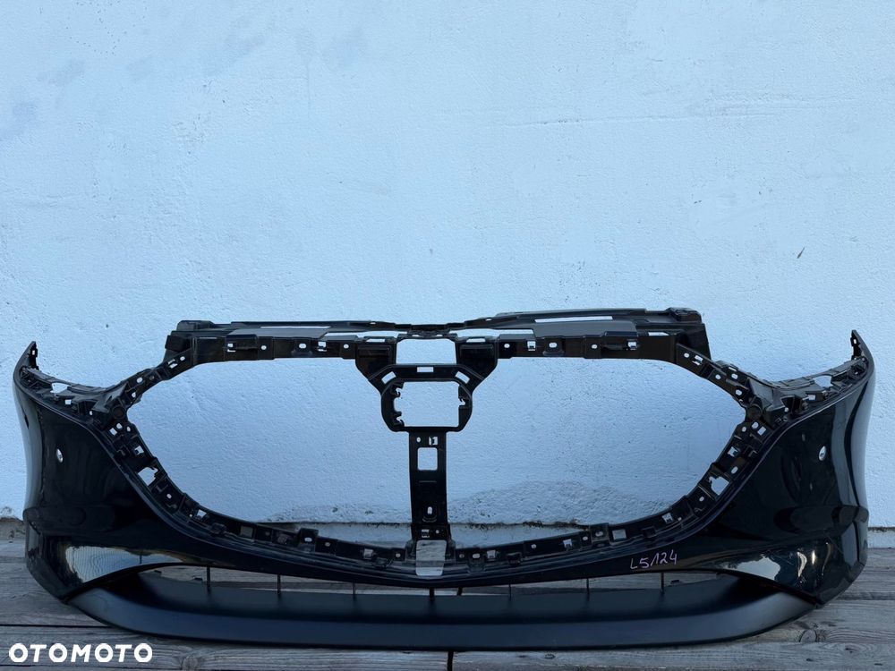 zderzak przód przedni mazda 3 iii bp 2019- bckn-50031 hatchback cały