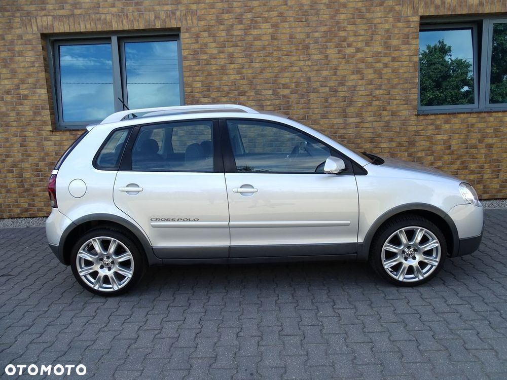Volkswagen Polo Cross 1.4 16V - 8