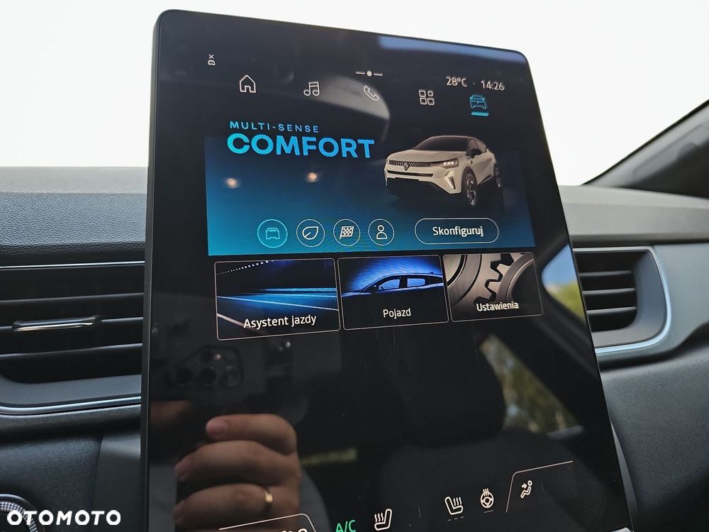 Renault Captur - 23