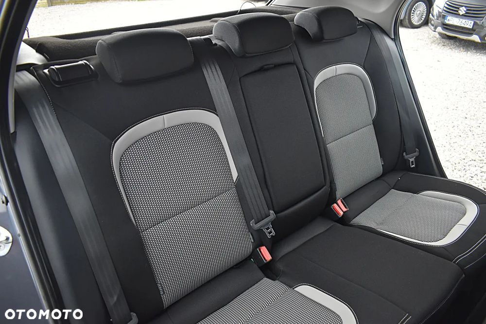 Kia Ceed 1.6 GDI Dream Team Edition - 21