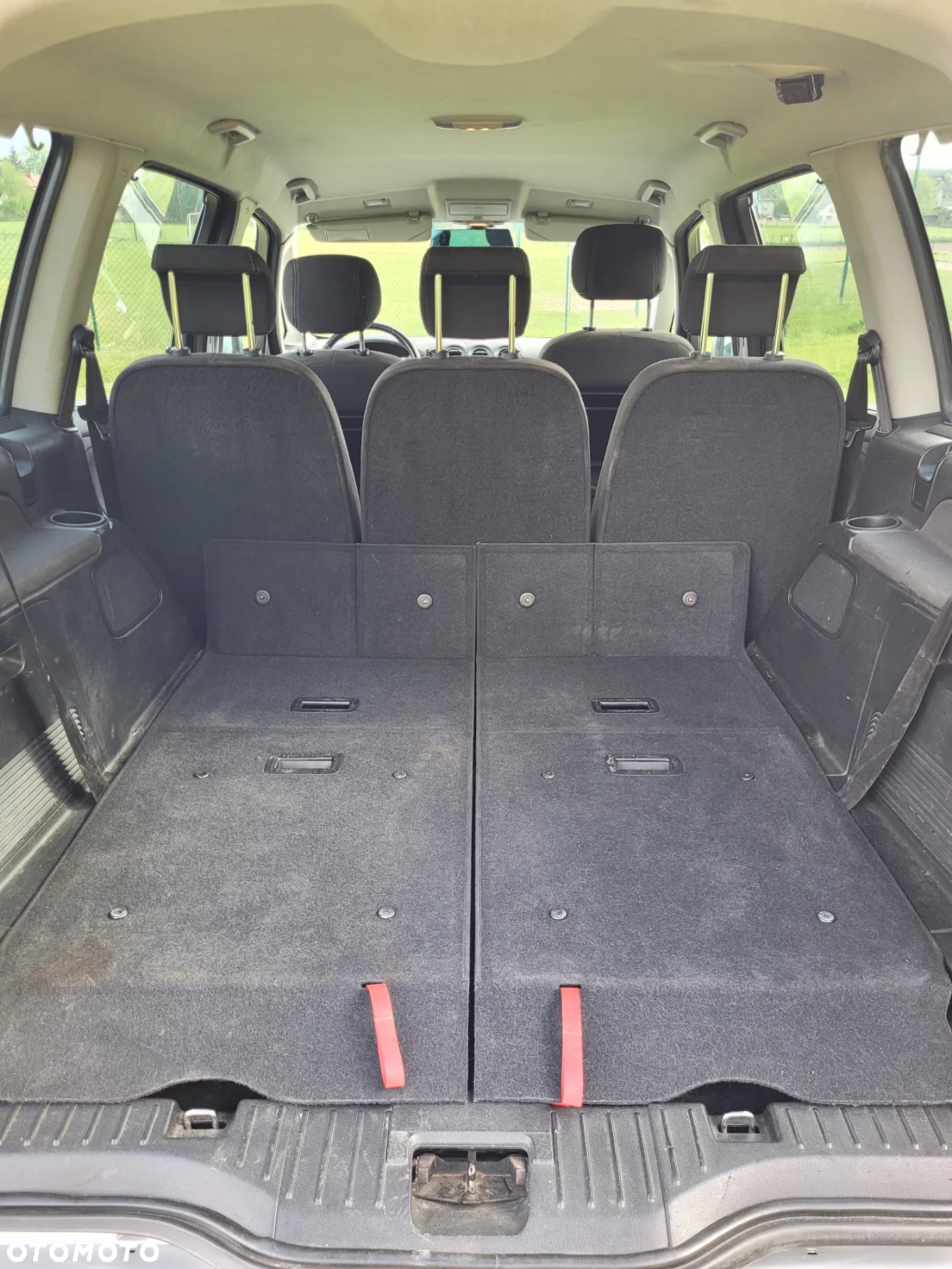 Ford Galaxy 2.0 TDCi Titanium - 17