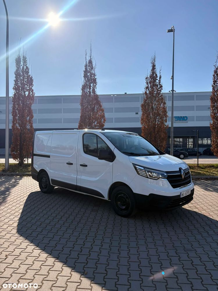 Renault Trafic - 16