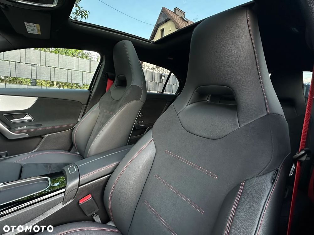 Mercedes-Benz Klasa A 35 AMG 4-Matic 8G-DCT - 19