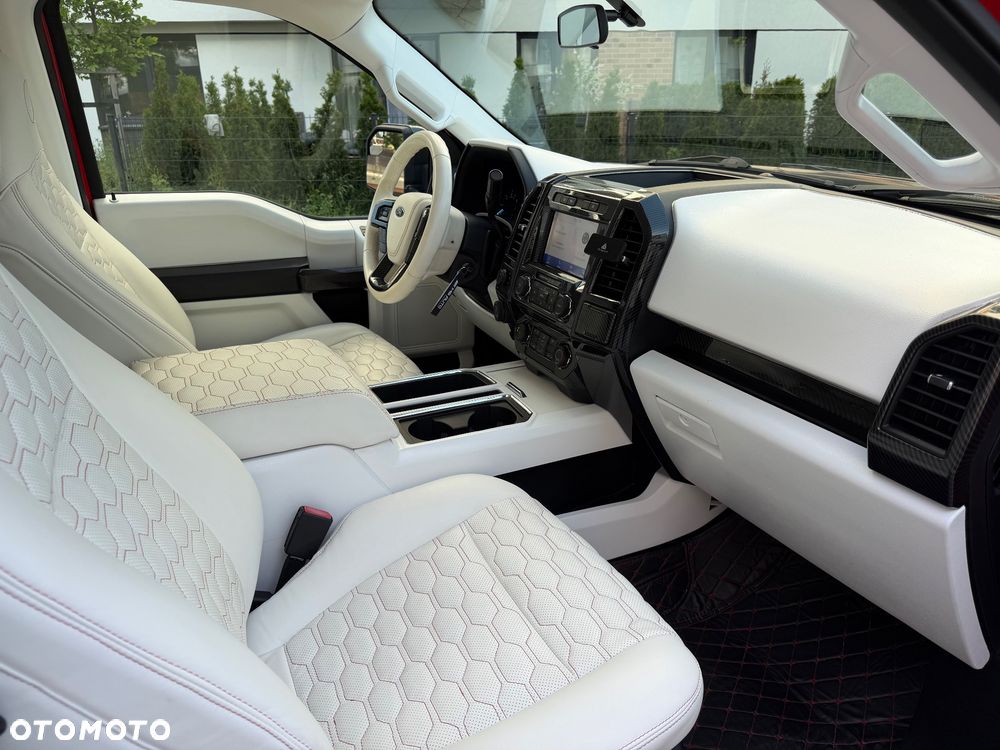 Ford F150 - 8
