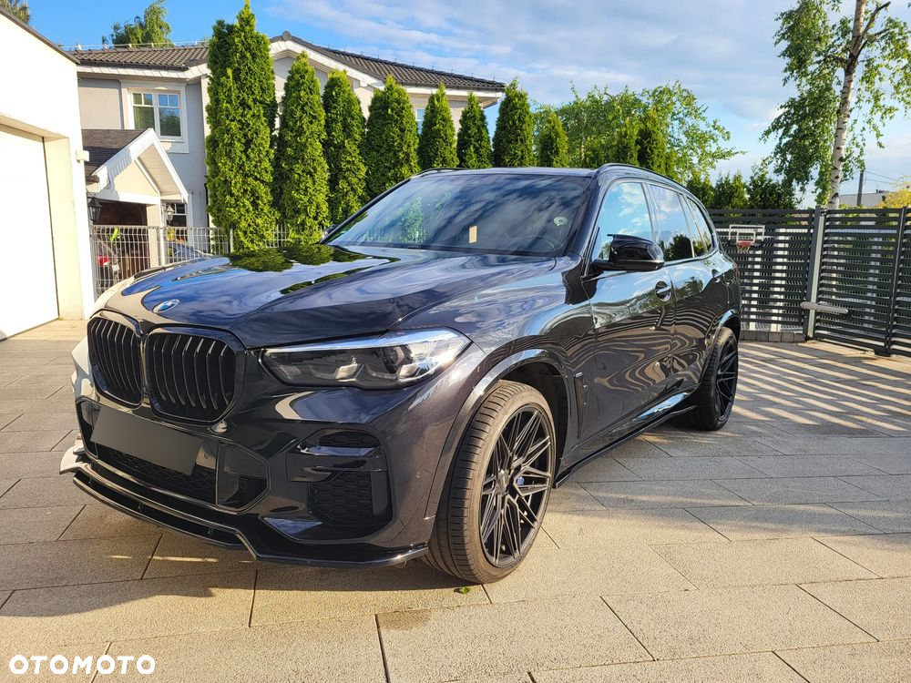 BMW X5 M M50i - 3