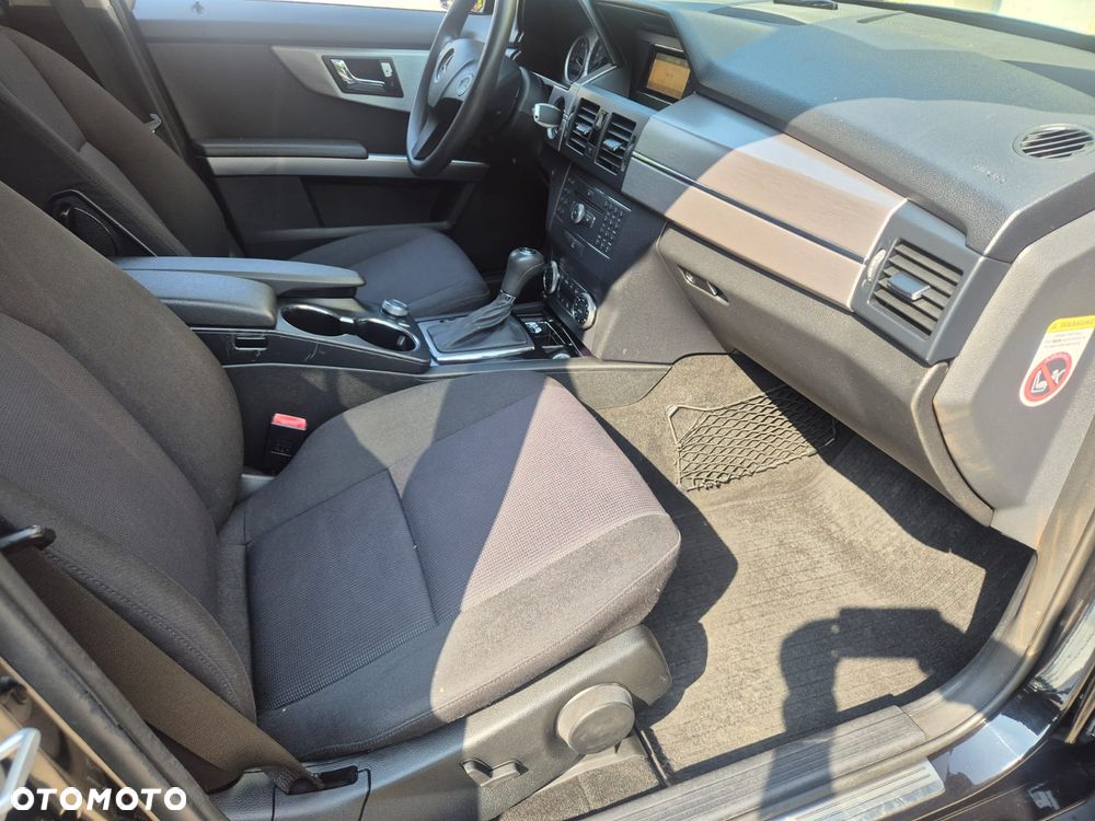 Mercedes-Benz GLK 220 CDI DPF BlueEFFICIENCY 7G-TRONIC - 11