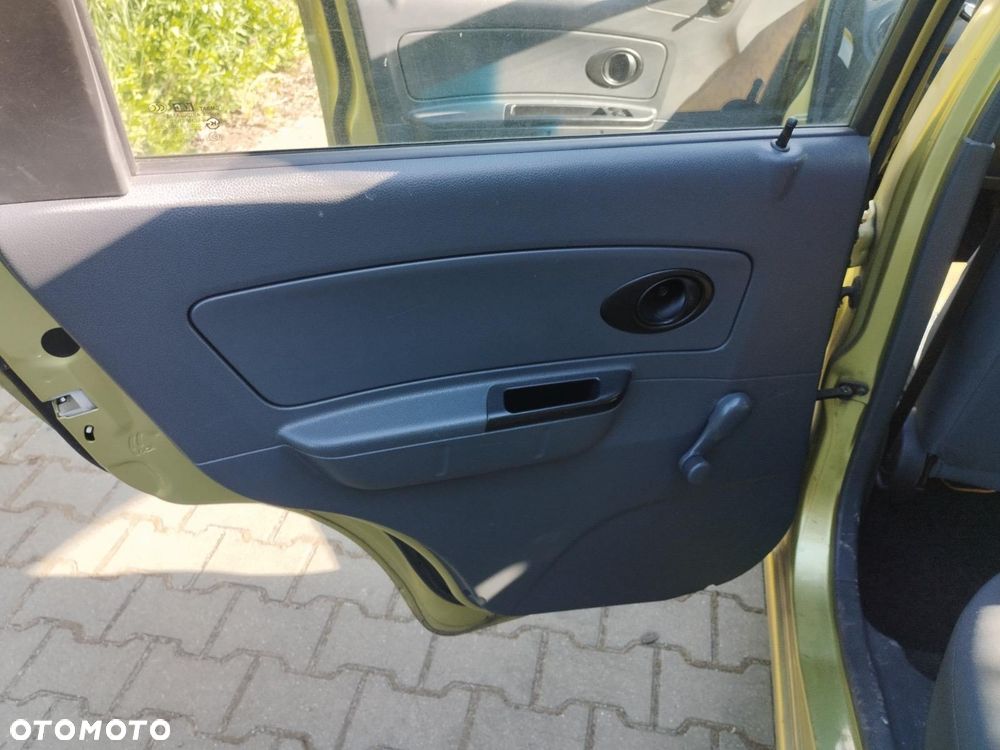 Chevrolet Matiz - 14