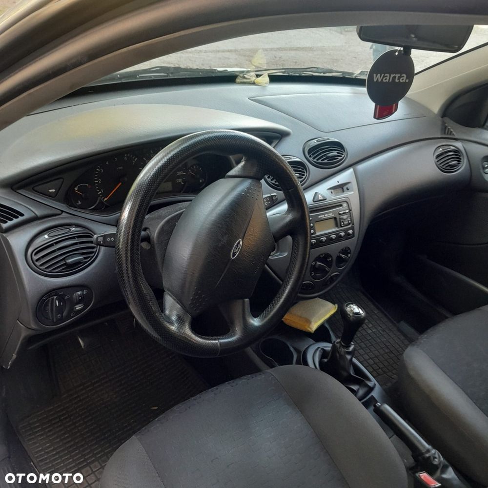 Ford Focus - 6