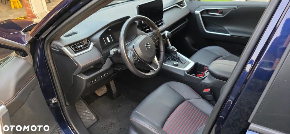 Suzuki Across PLUG-IN HYBRID - 14