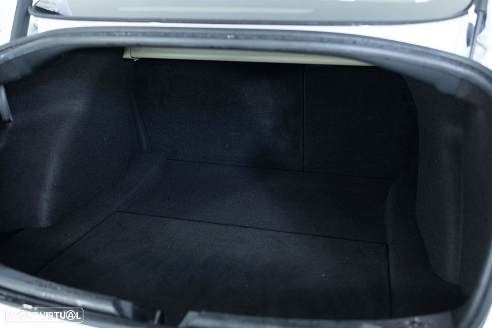 Tesla Model 3 Long-Range Dual Motor AWD - 35
