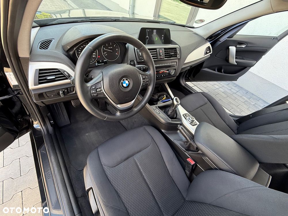 BMW Seria 1 118d - 8