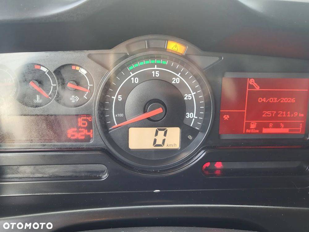Renault D Wide 19 - 23