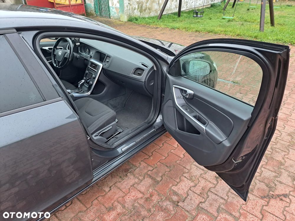 Volvo V60 - 14