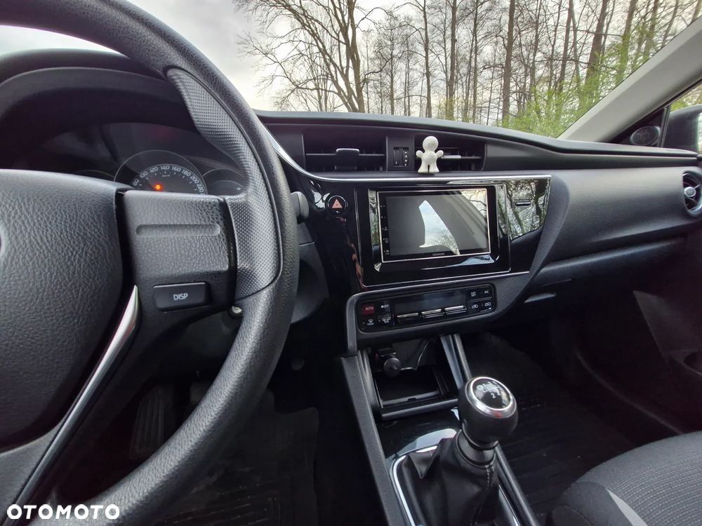 Toyota Auris 1.4 D-4D Active - 18