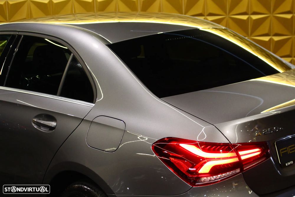 Mercedes-Benz A 250 - 14