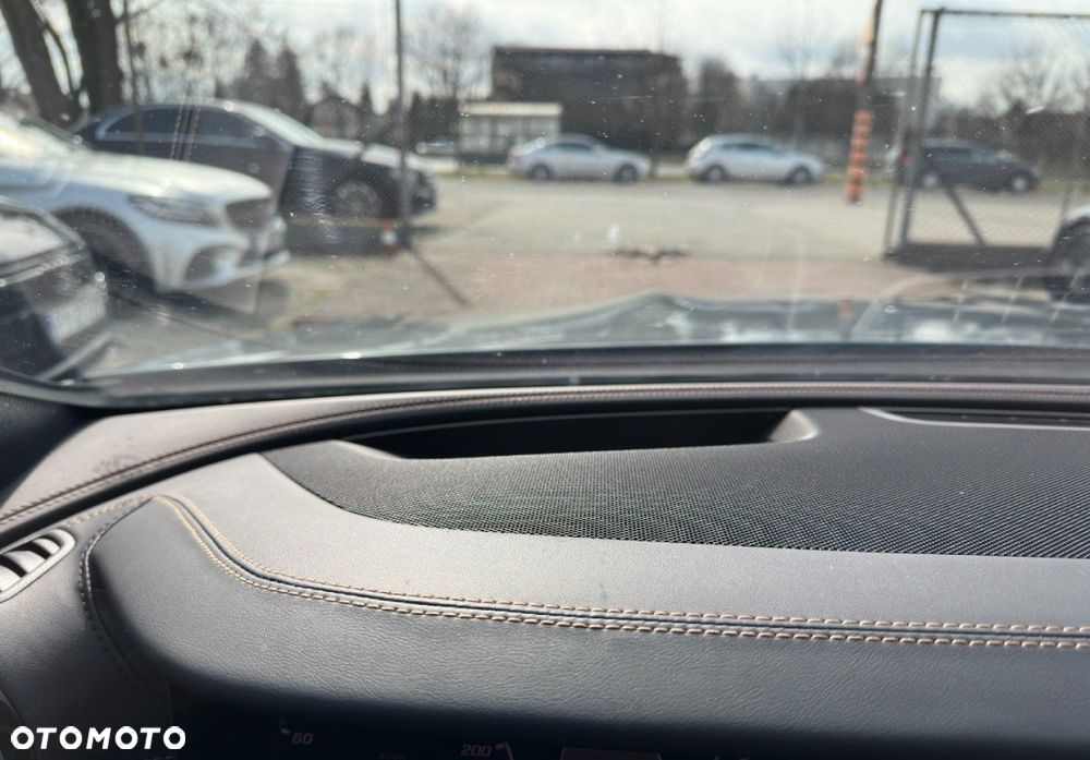 Mercedes-Benz CLS - 26