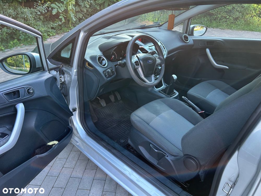 Ford Fiesta 1.25 Gold X EU5 - 11