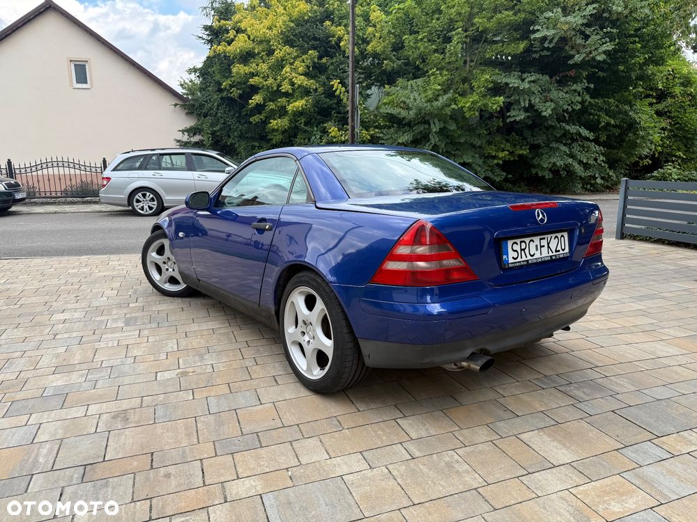 Mercedes-Benz SLK 200 - 2