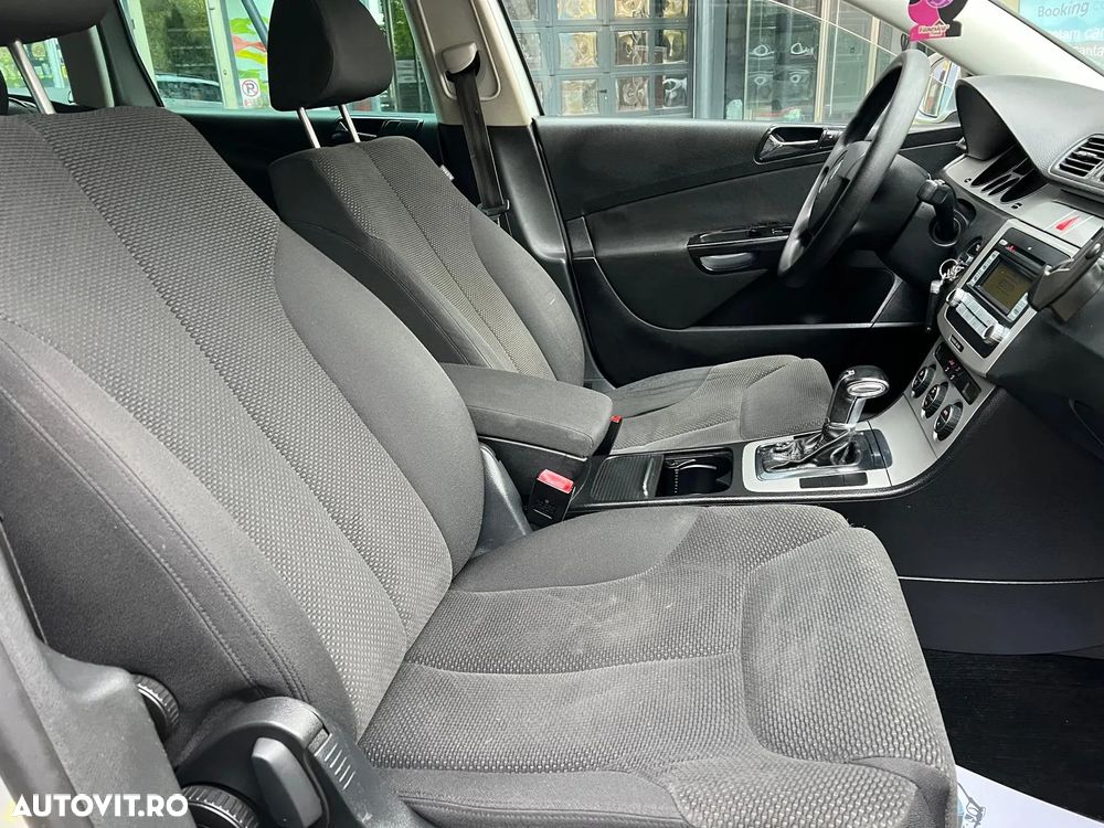Volkswagen Passat Variant 2.0 Blue TDI DSG SCR Business Edition - 9