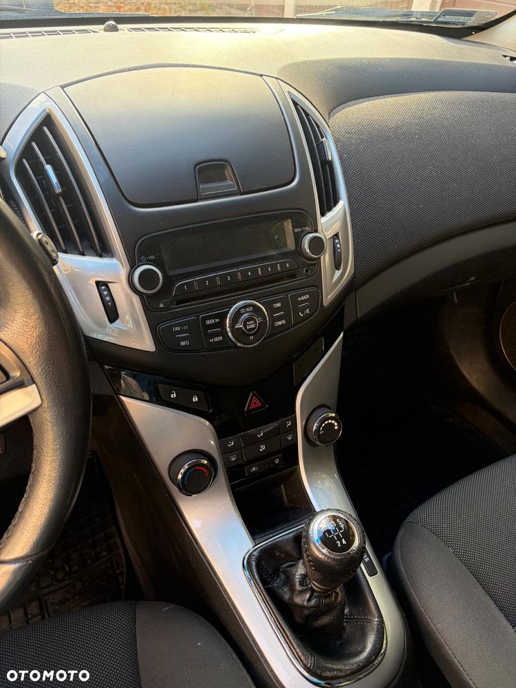 Chevrolet Cruze 1.8 LT - 7