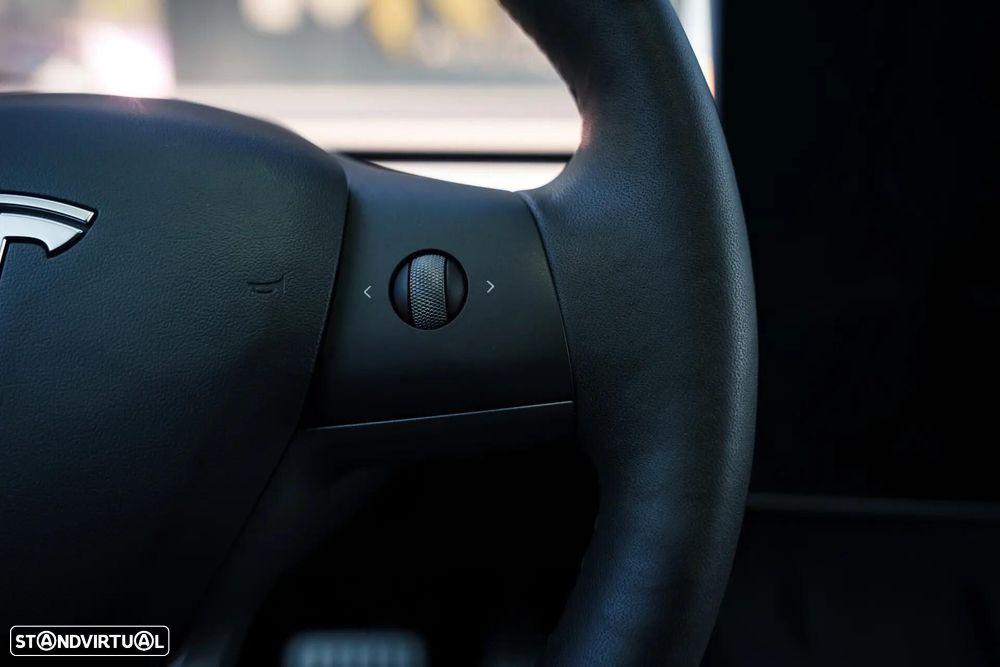 Tesla Model 3 Performance Dual Motor AWD - 15