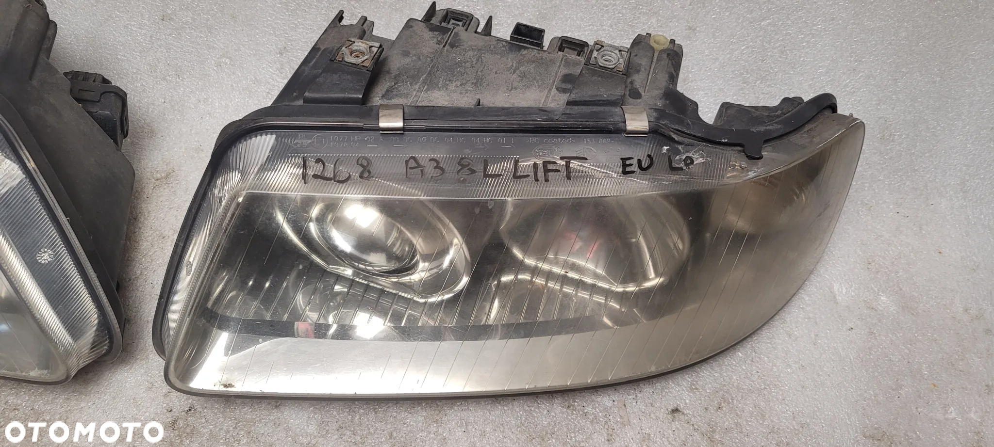 AUDI A3 8L LIFT 00-03 LAMPA PRZÓD PRAWA+LEWA HELLA ORYGINAŁ - 4