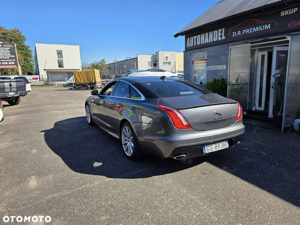 Jaguar XJ 3.0 T AWD Premium Luxury - 5