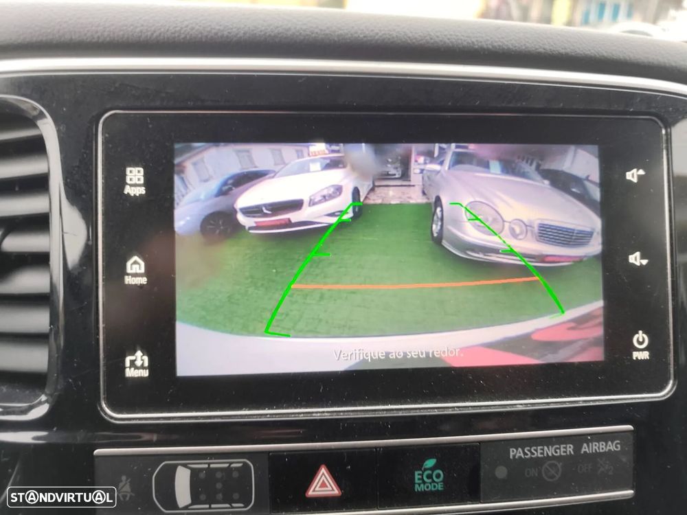 Mitsubishi Outlander - 26