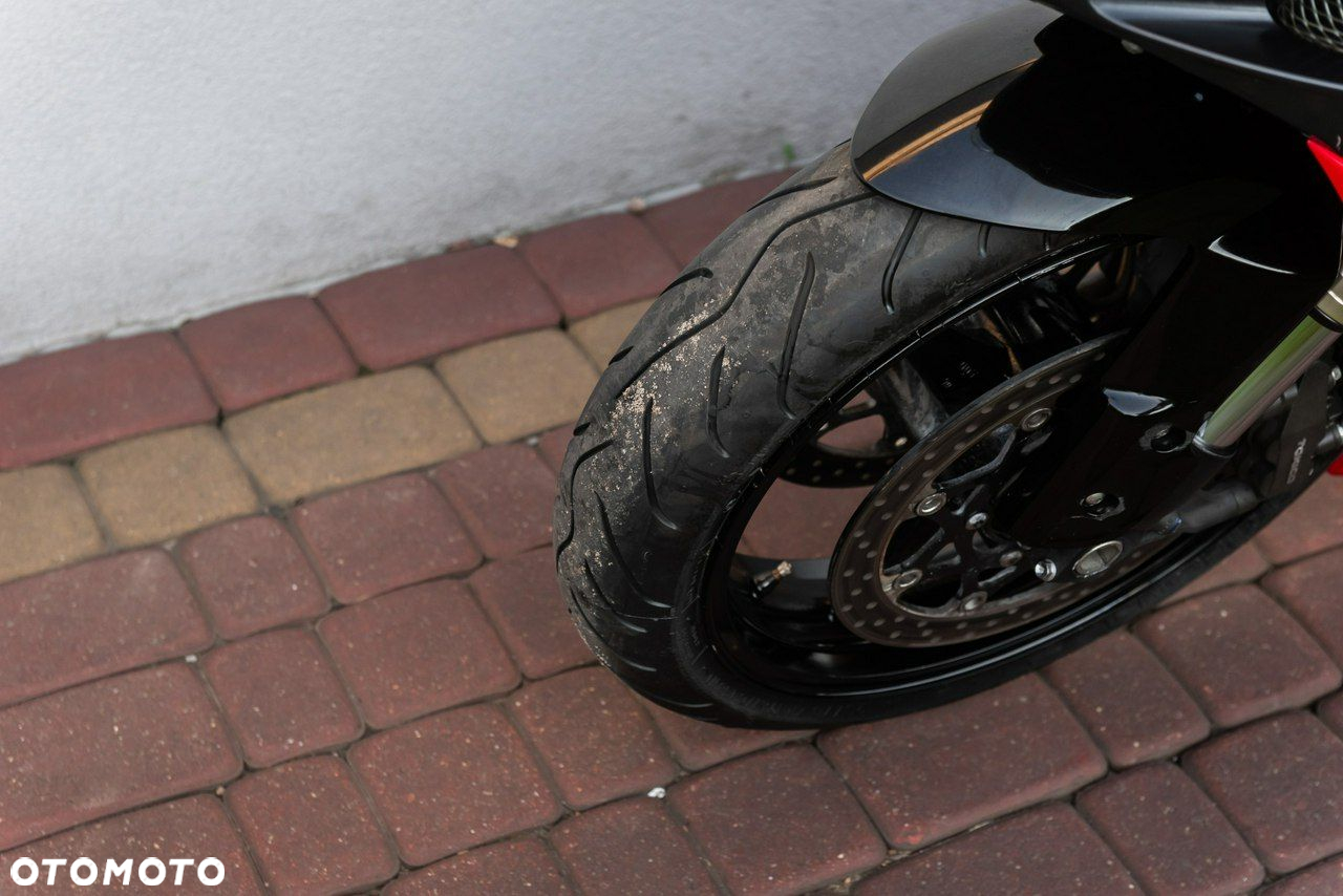 Suzuki GSX-R - 8
