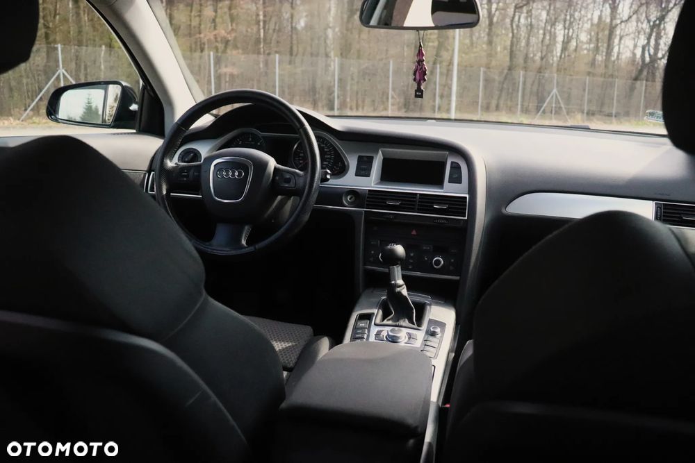 Audi A6 Avant 2.0 TDI - 23